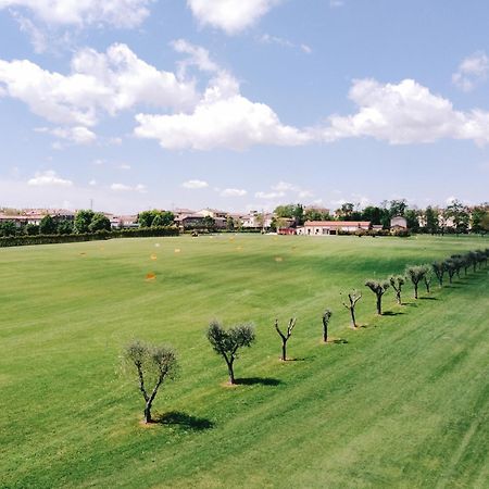Locanda Golf Musella 圣马尔蒂诺博纳尔贝尔戈 外观 照片